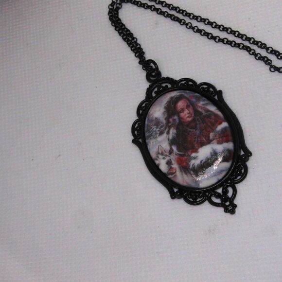 Native Tribal Maiden Wolf Porcelain Cameo Necklace - Picture 6 of 9